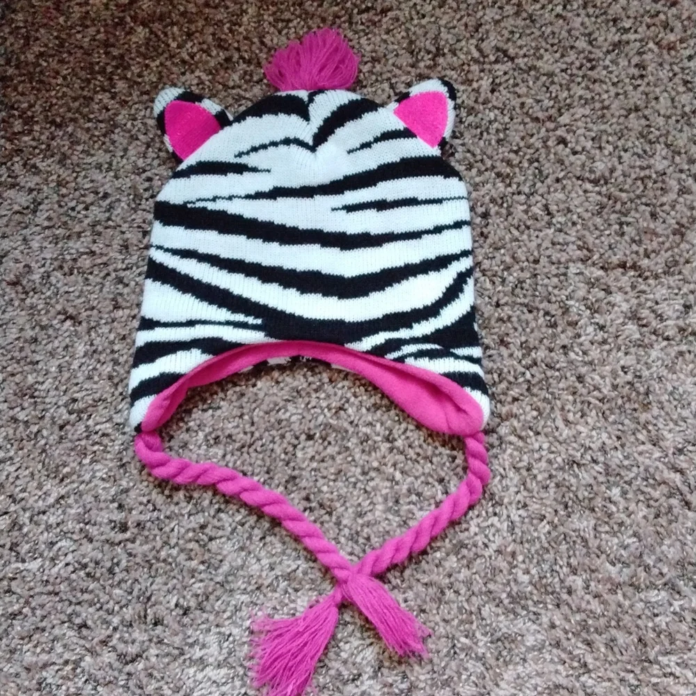 Beanie - Picture 1 of 4